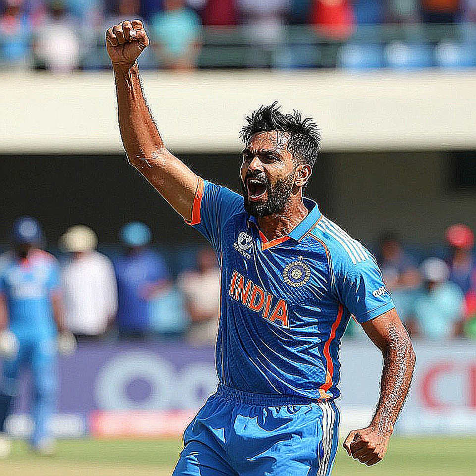 The Quiet Rule of the Dot Ball: Misreading Bangladesh's T20 Middle Overs